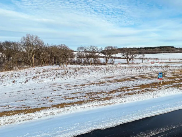 $350,000 | Lot 14 Frostwood Valley Condominium Association, Verona, WI 53593