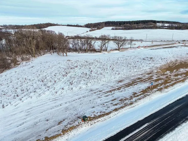 $350,000 | Lot 14 Frostwood Valley Condominium Association, Verona, WI 53593