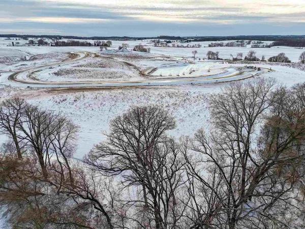 $350,000 | Lot 14 Frostwood Valley Condominium Association, Verona, WI 53593