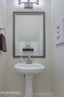 $309,000 | 208 Cautillion Drive, Youngsville, LA 70592