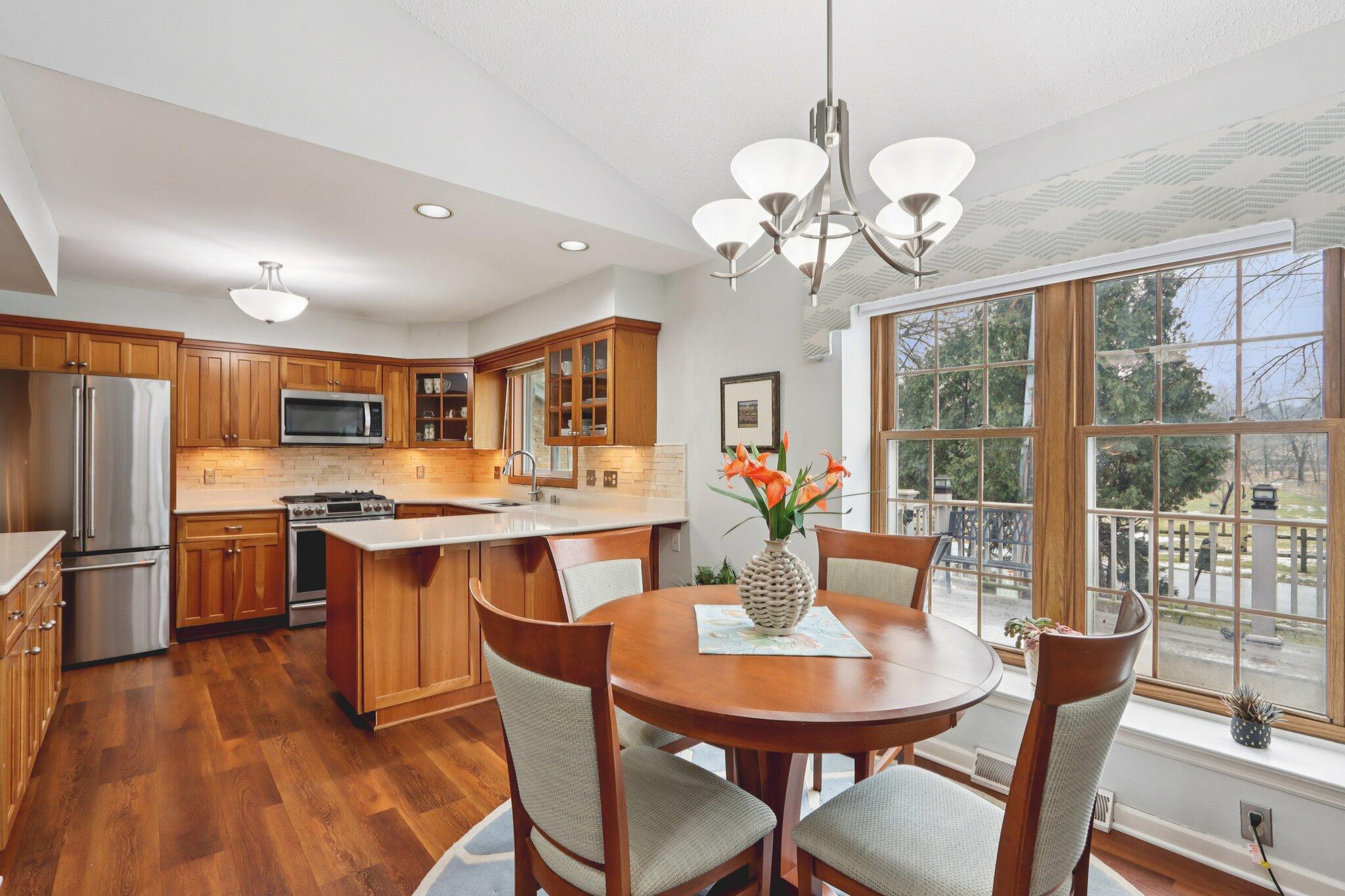 18985 Wilderness Court, Unit B Brookfield, WI 53045 - Photo 9 of 31 Large Dining Area