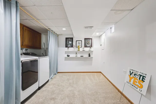 $399,000 | 18985 Wilderness Court, Unit B, Brookfield, WI 53045