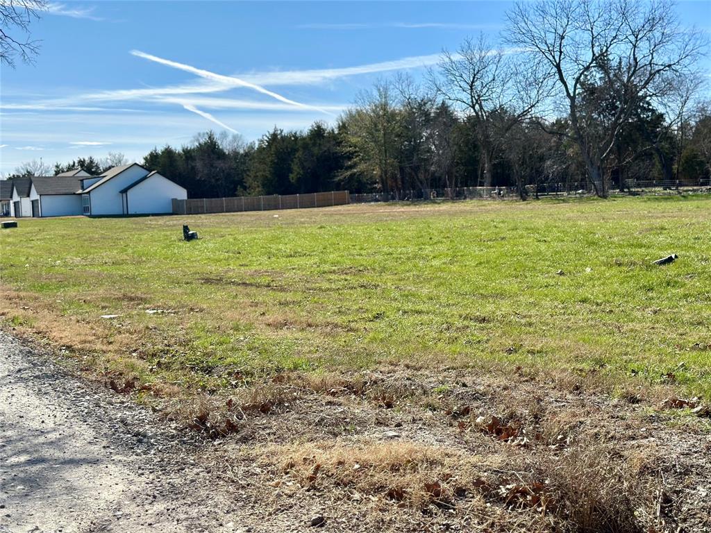 Lot 4 Rosemound Street Commerce, TX 75428 - Photo 3 of 5 a view of a garden