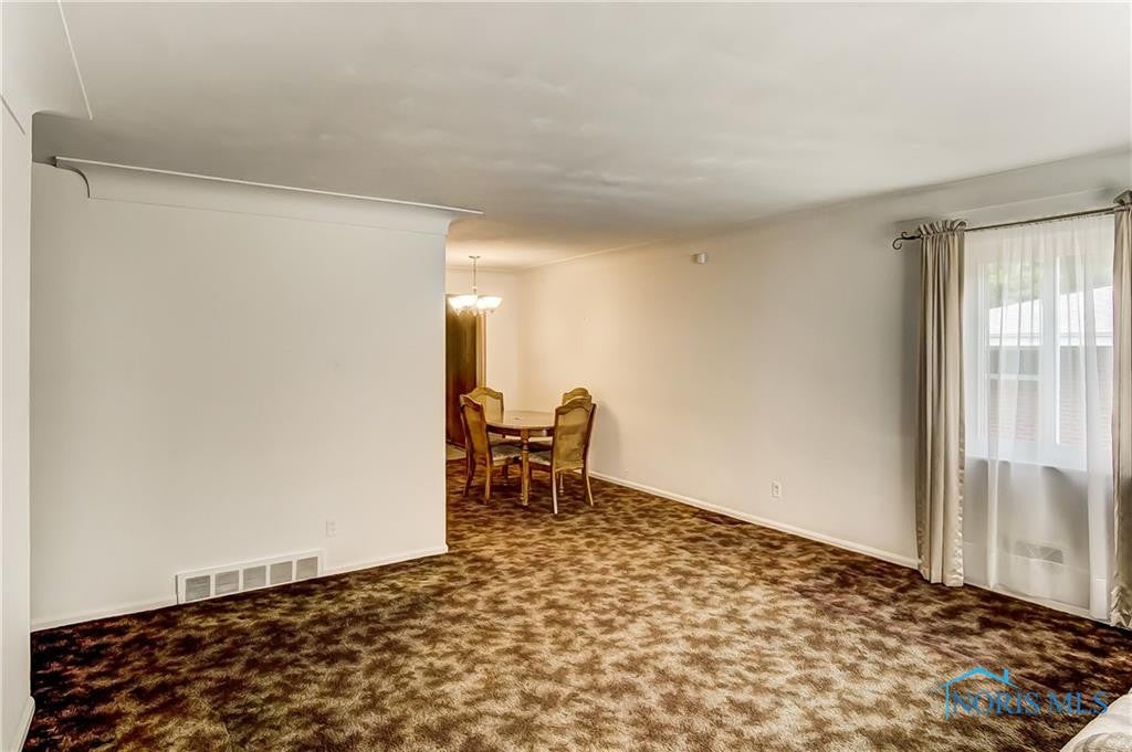 5443 Rowland Road Toledo, OH 43613 - Photo 25 of 35 Photo 25