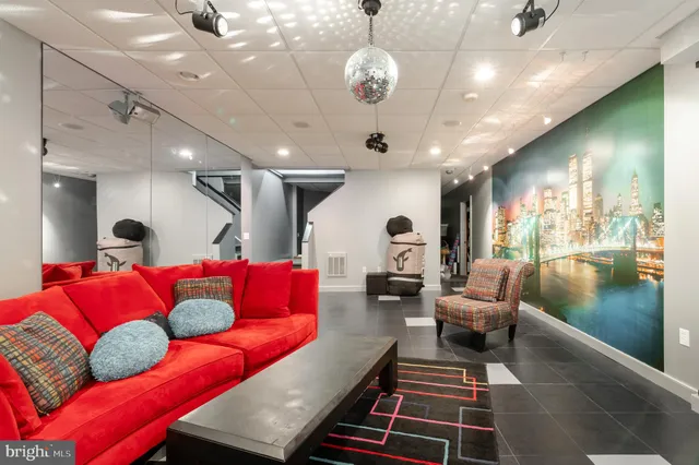 $594,500 | 5785 Catherine Street, Harrisburg, PA 17112