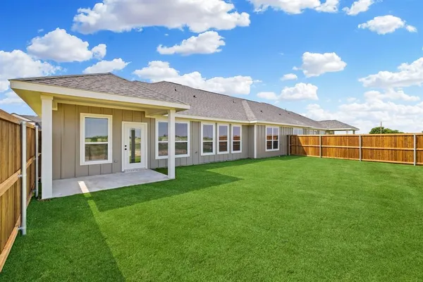 $699,000 | 6600-6602 Florence Drive, Midlothian, TX 76065