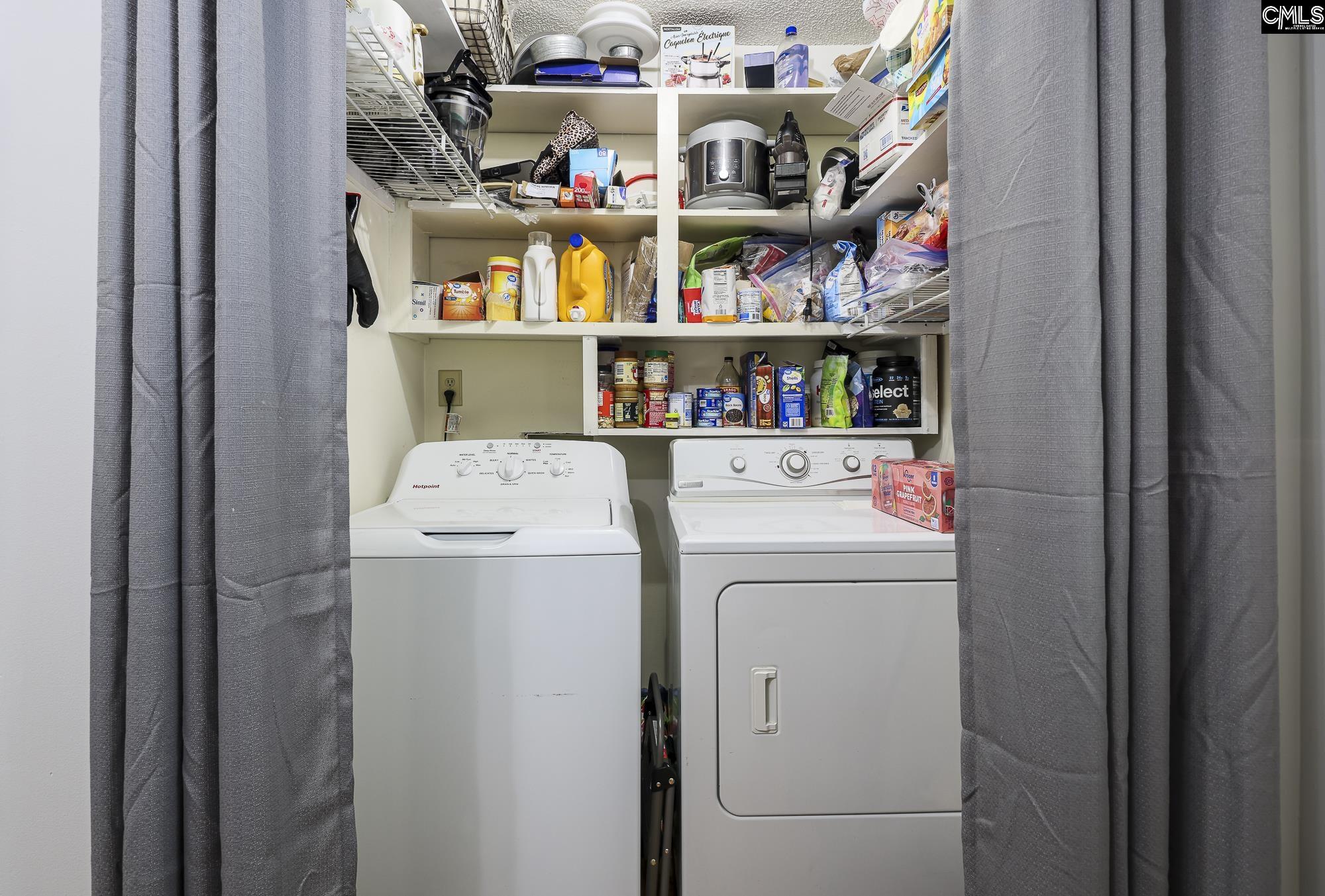 152 Thames Valley Court Irmo, SC 29063 - Photo 18 of 32 a utility room with dryer and washer