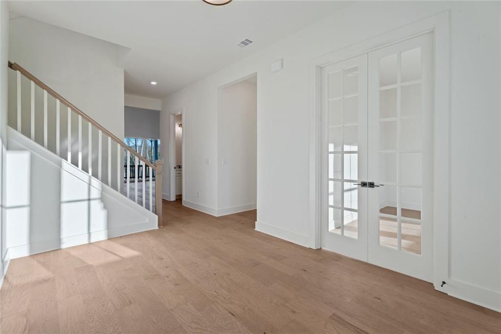 8425 Beryl Overlook Gainesville, GA 30506 - Photo 17 of 53