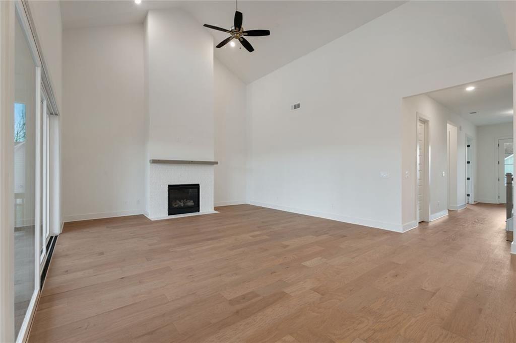 8425 Beryl Overlook Gainesville, GA 30506 - Photo 35 of 53