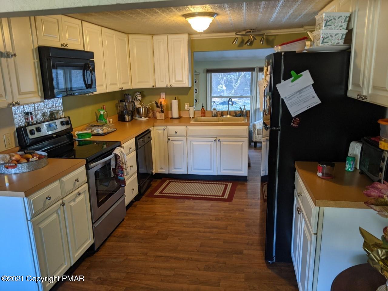 775 Silver Spring Boulevard Kunkletown, PA 18058 - Photo 6 of 15 kitchen 2