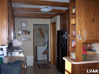 722 Charles Road Phillipsburg, NJ 08865 - Photo 4 of 10 kitchen area
