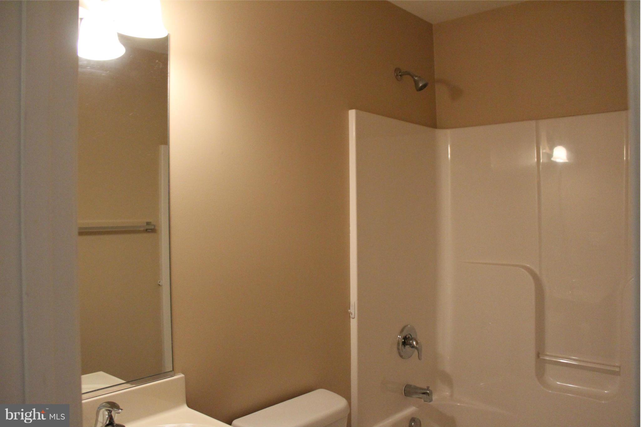 101 Randall Road Colonial Beach, VA 22443 - Photo 9 of 27 Bath