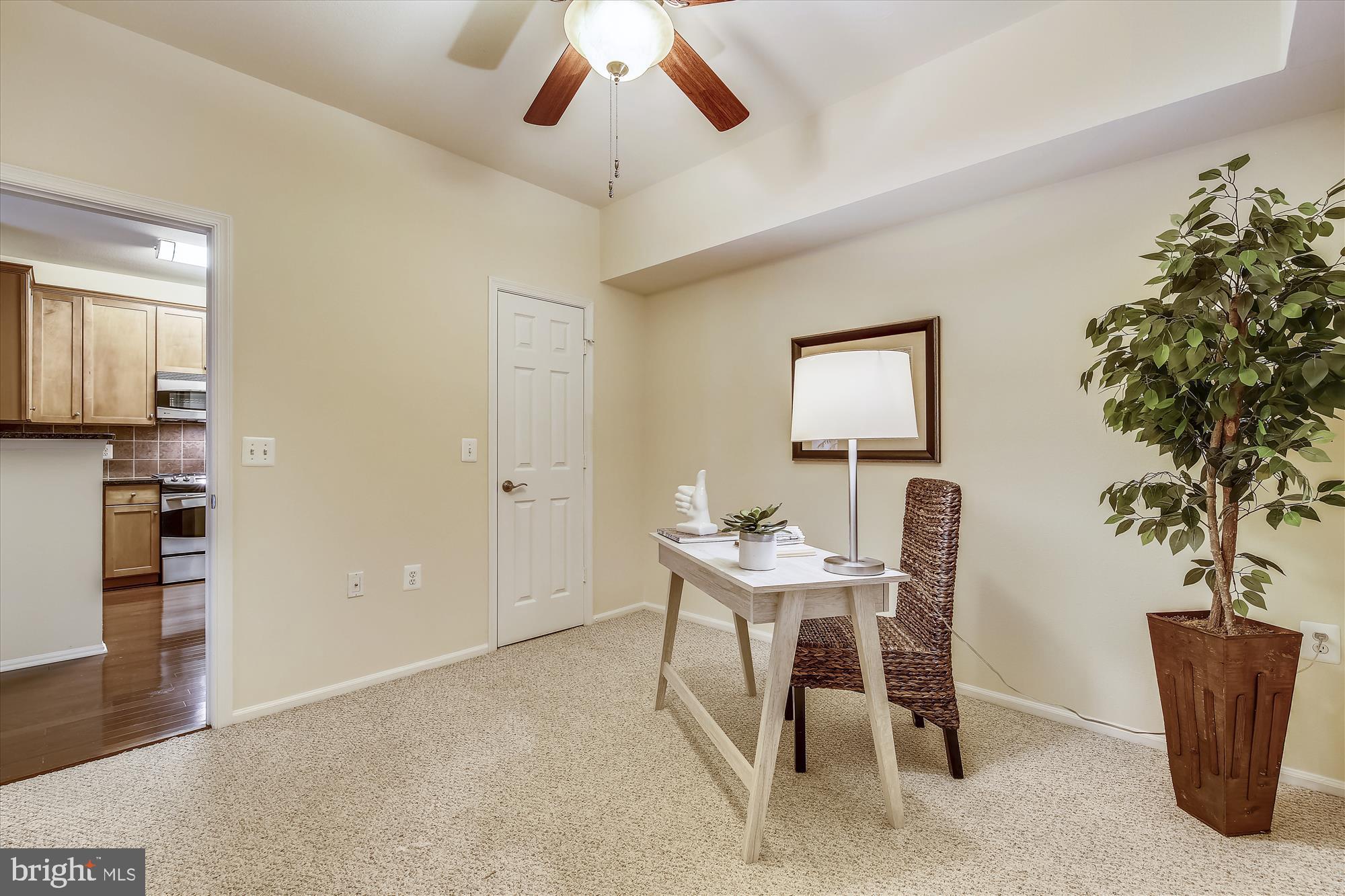 11800 Old Georgetown Road, Unit 1225 North Bethesda, MD 20852 - Photo 23 of 68 LARGE WALK-IN CLOSET