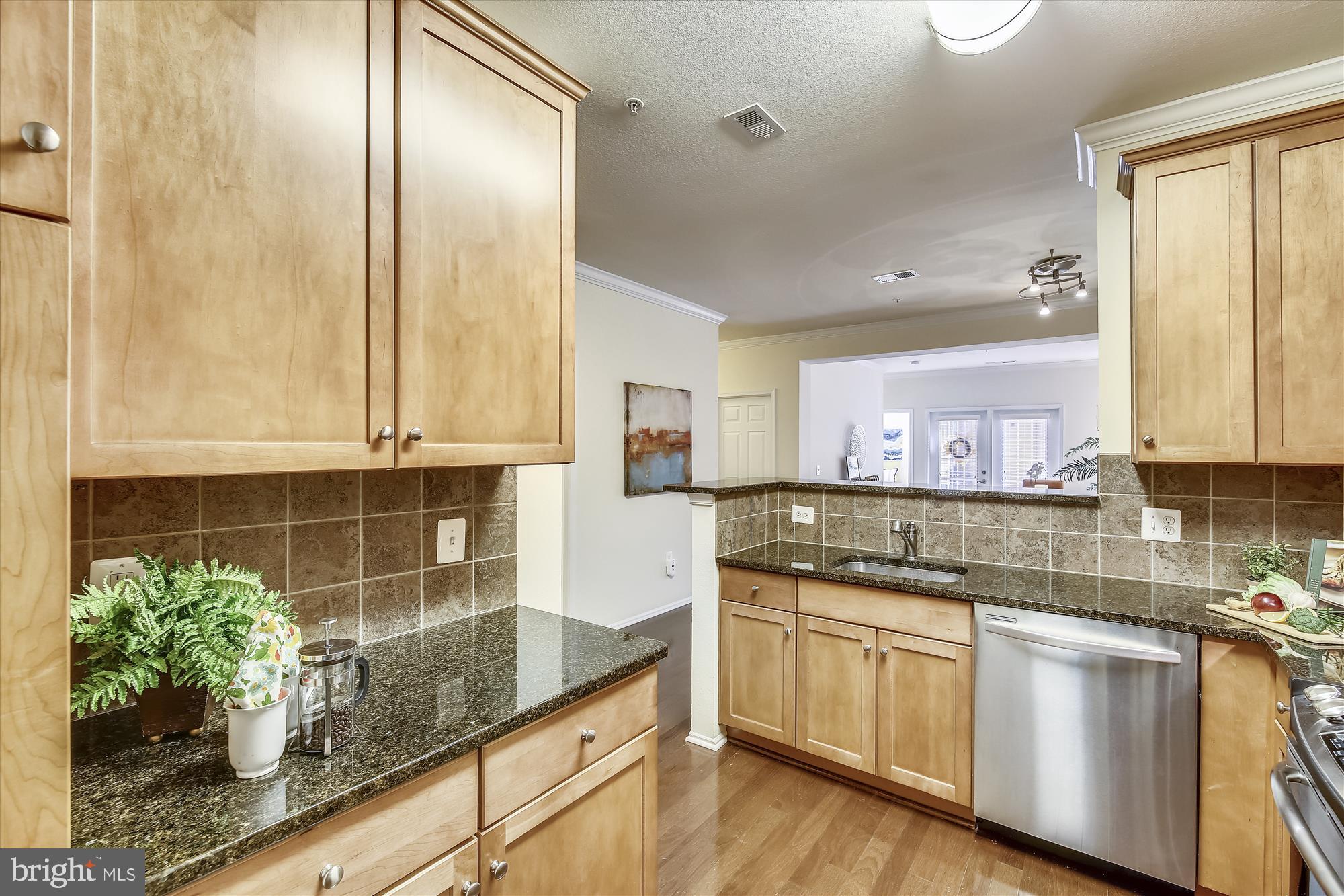 11800 Old Georgetown Road, Unit 1225 North Bethesda, MD 20852 - Photo 7 of 68 AWESOME STORAGE SPACE