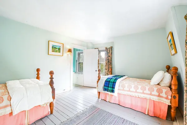 $1,795,000 | 1331 Main Street, Cotuit, MA 02635
