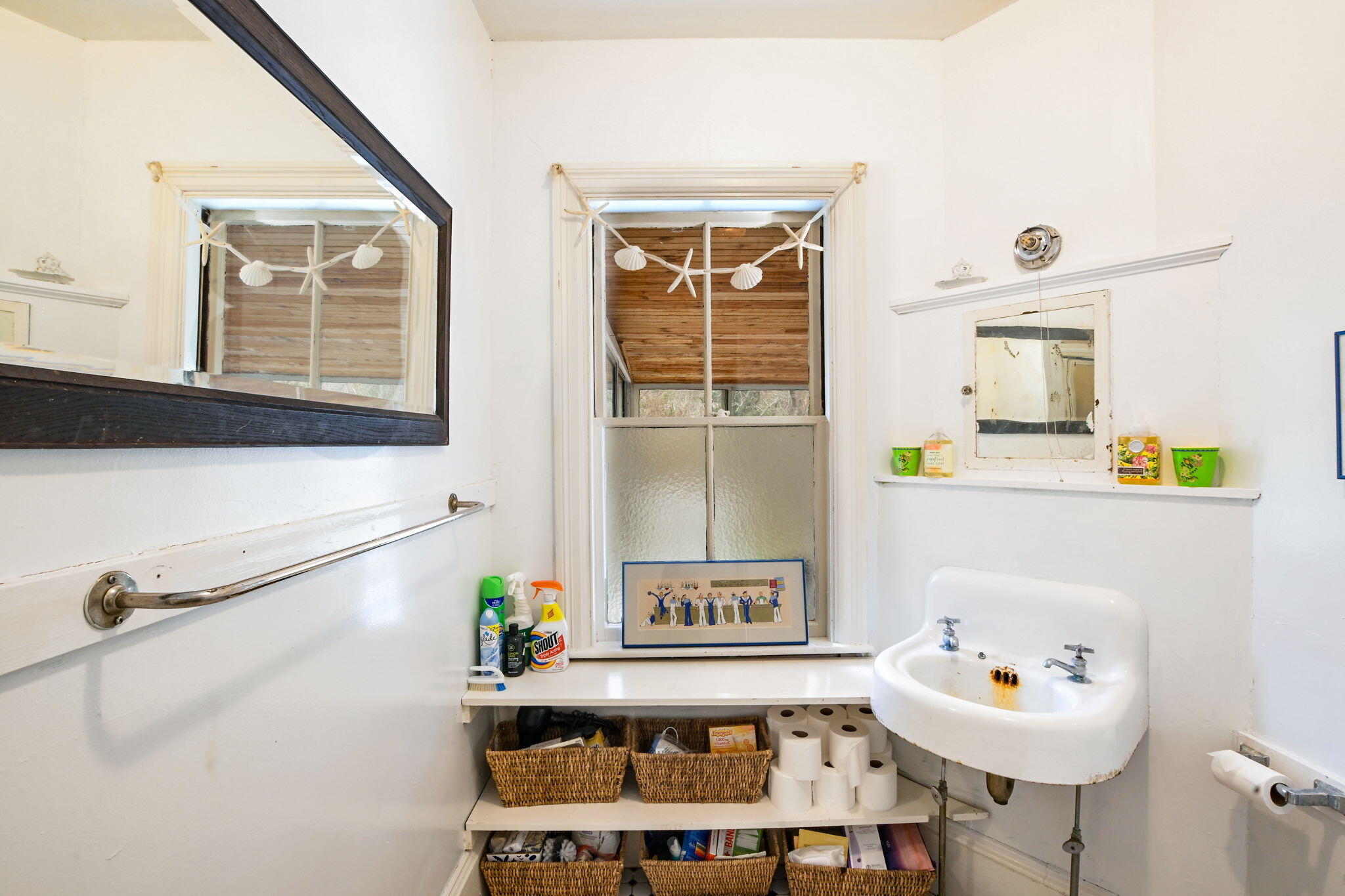 1331 Main Street Cotuit, MA 02635 - Photo 17 of 63 27-web-or-mls-DSC_0972 copy