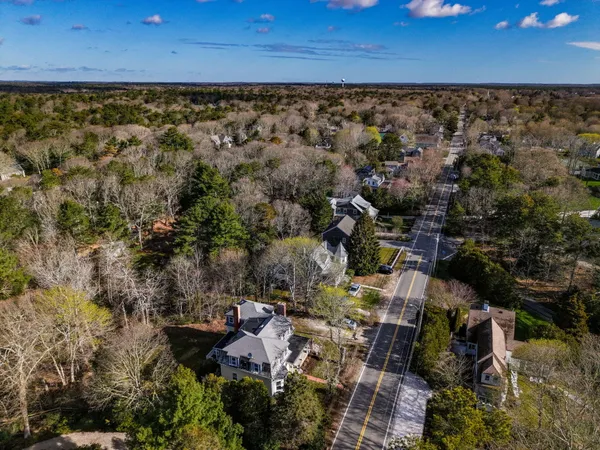 $1,795,000 | 1331 Main Street, Cotuit, MA 02635