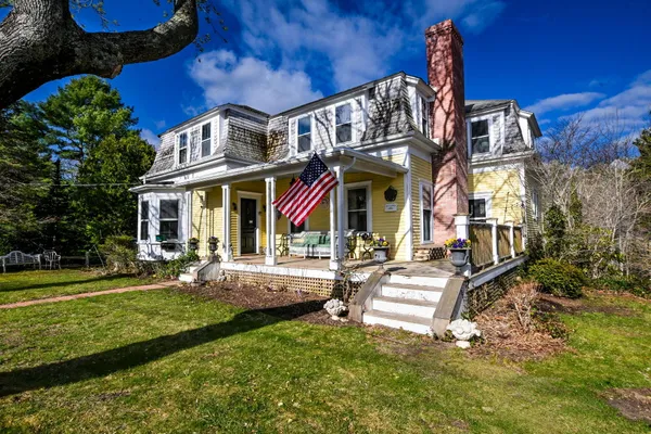 $1,795,000 | 1331 Main Street, Cotuit, MA 02635