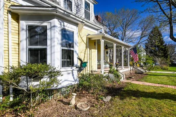 $1,795,000 | 1331 Main Street, Cotuit, MA 02635