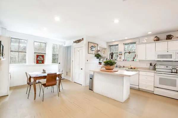 $1,795,000 | 1331 Main Street, Cotuit, MA 02635
