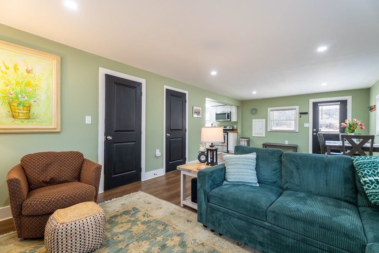 29 Shenandoah Mountain Road Sugar Grove, WV 26815 - Photo 25 of 52 a living room with furniture