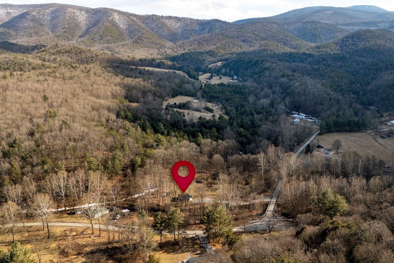 29 Shenandoah Mountain Road Sugar Grove, WV 26815 - Photo 3 of 52 a view of a area with green field and mountains