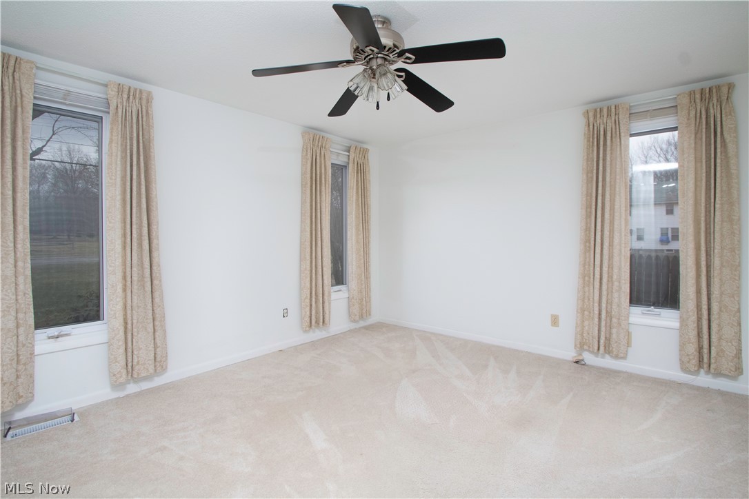 1085 North Road Warren, OH 44484 - Photo 12 of 23 Gallery Image 12