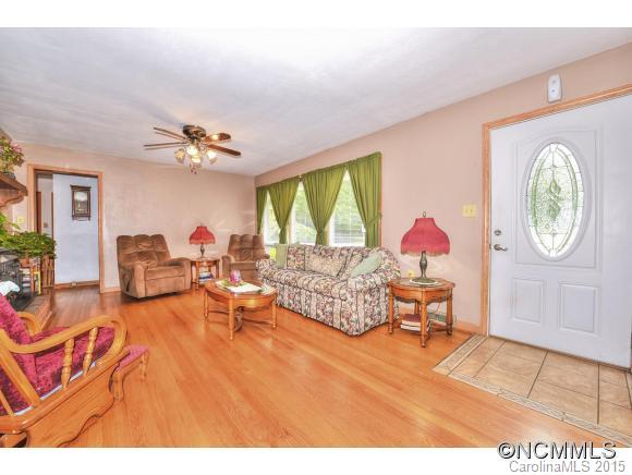 4363 Pigeon Road Waynesville, NC 28786 - Photo 14 of 23 Gallery Image 14