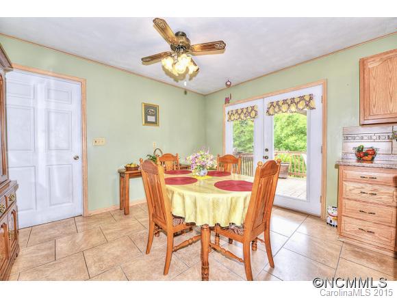 4363 Pigeon Road Waynesville, NC 28786 - Photo 6 of 23 Gallery Image 6