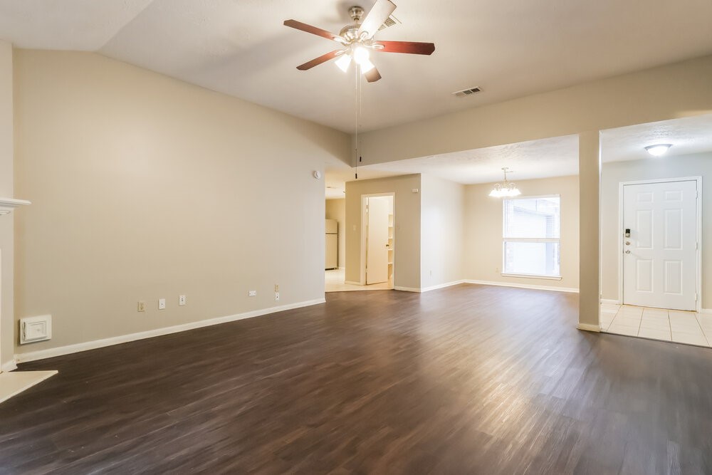 28807 Binefield Street Spring, TX 77386 - Photo 4 of 16