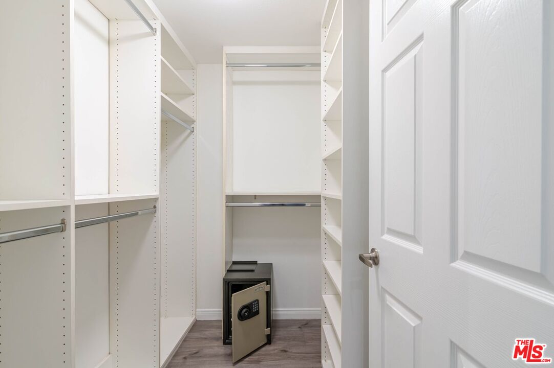 5521 Kester Avenue, Unit 7 Sherman Oaks, CA 91411 - Photo 31 of 45 a view of walk in closet