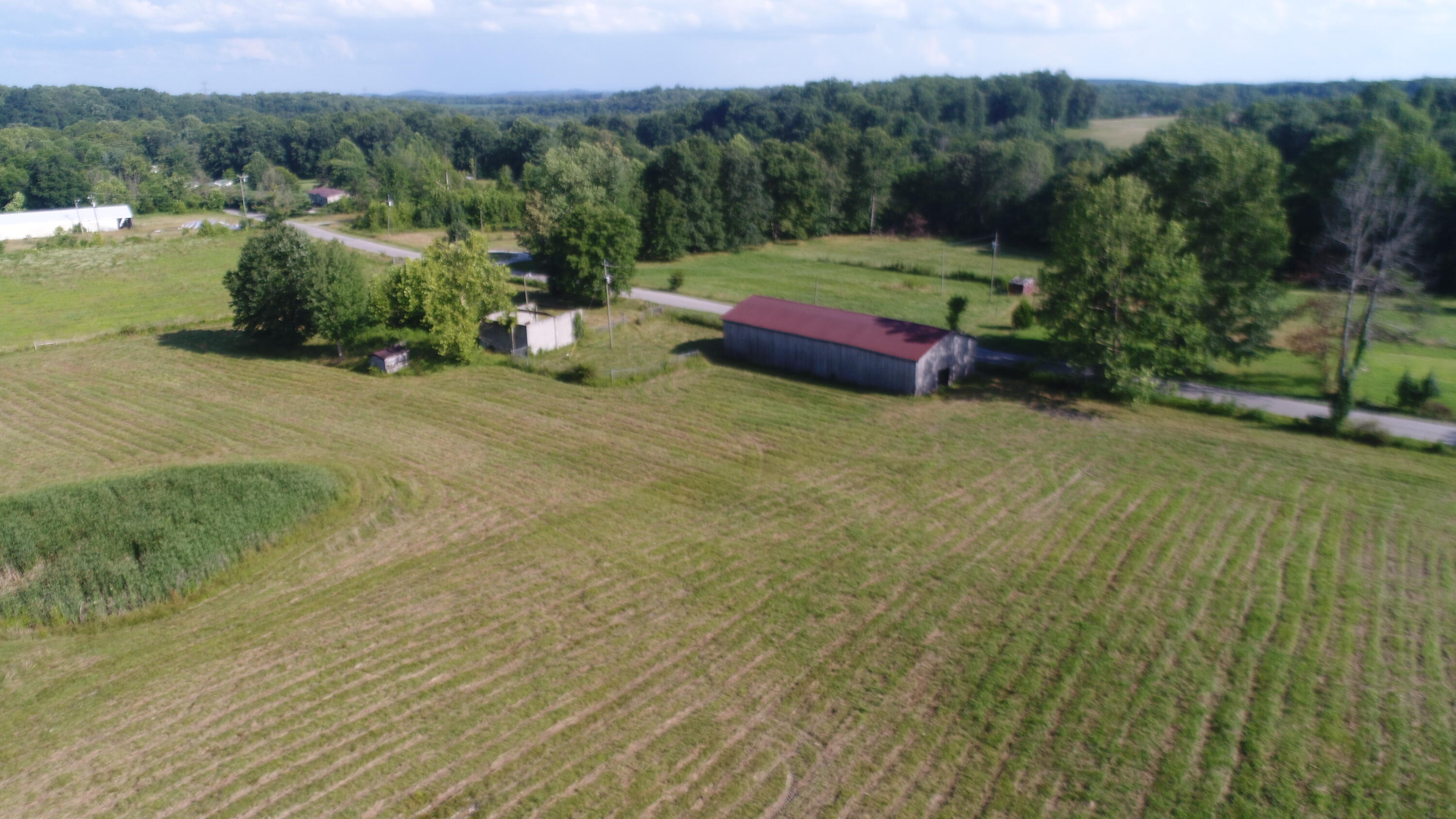 579 Singleton Road Eubank, KY 42567 - Photo 17 of 28 DJI_0285