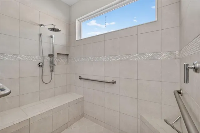 $525,000 | 8460 Bridgeport Bay Circle, Mount Dora, FL 32757