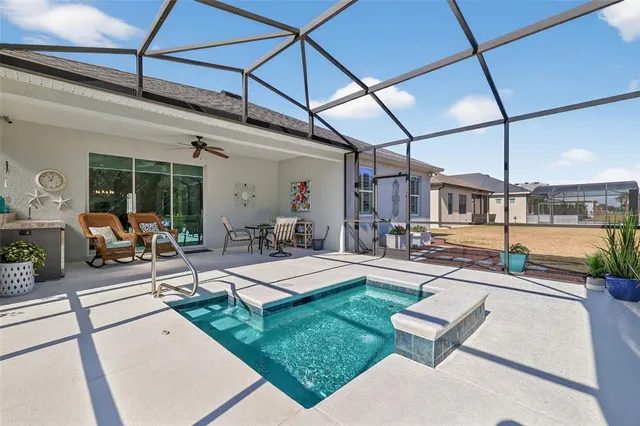 $525,000 | 8460 Bridgeport Bay Circle, Mount Dora, FL 32757