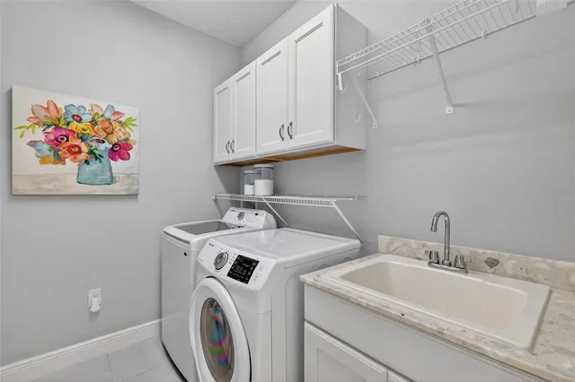 $525,000 | 8460 Bridgeport Bay Circle, Mount Dora, FL 32757