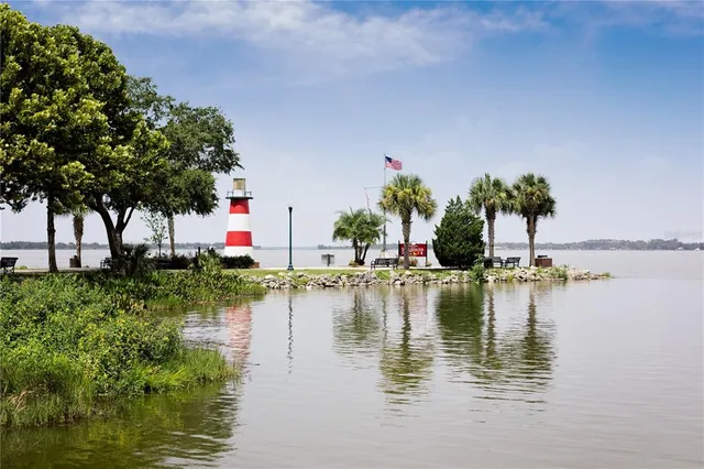 $525,000 | 8460 Bridgeport Bay Circle, Mount Dora, FL 32757