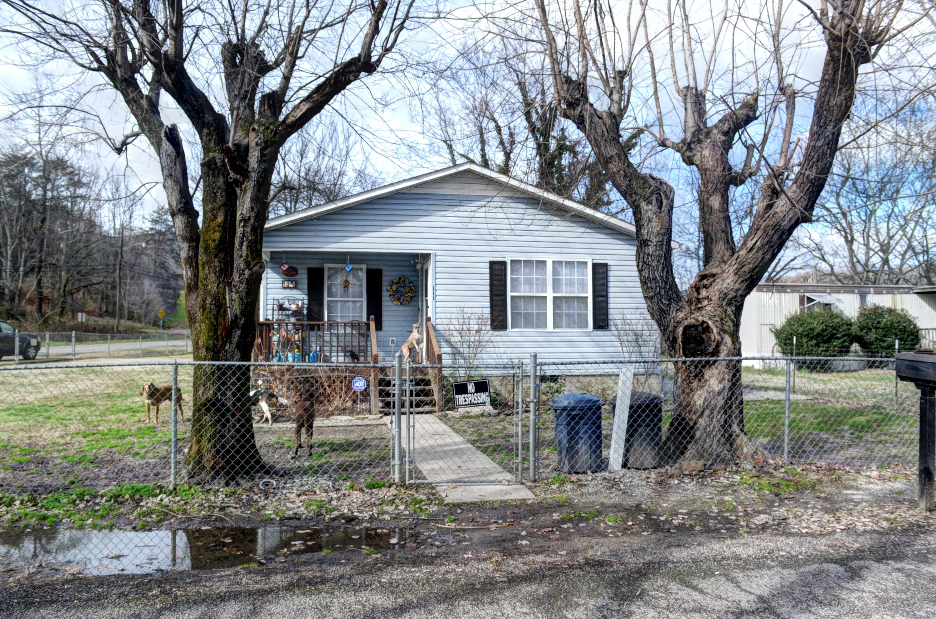 111 Williams Street Spring City, TN 37381 - Photo 1 of 17 1-111 Williams St Front Ext 2