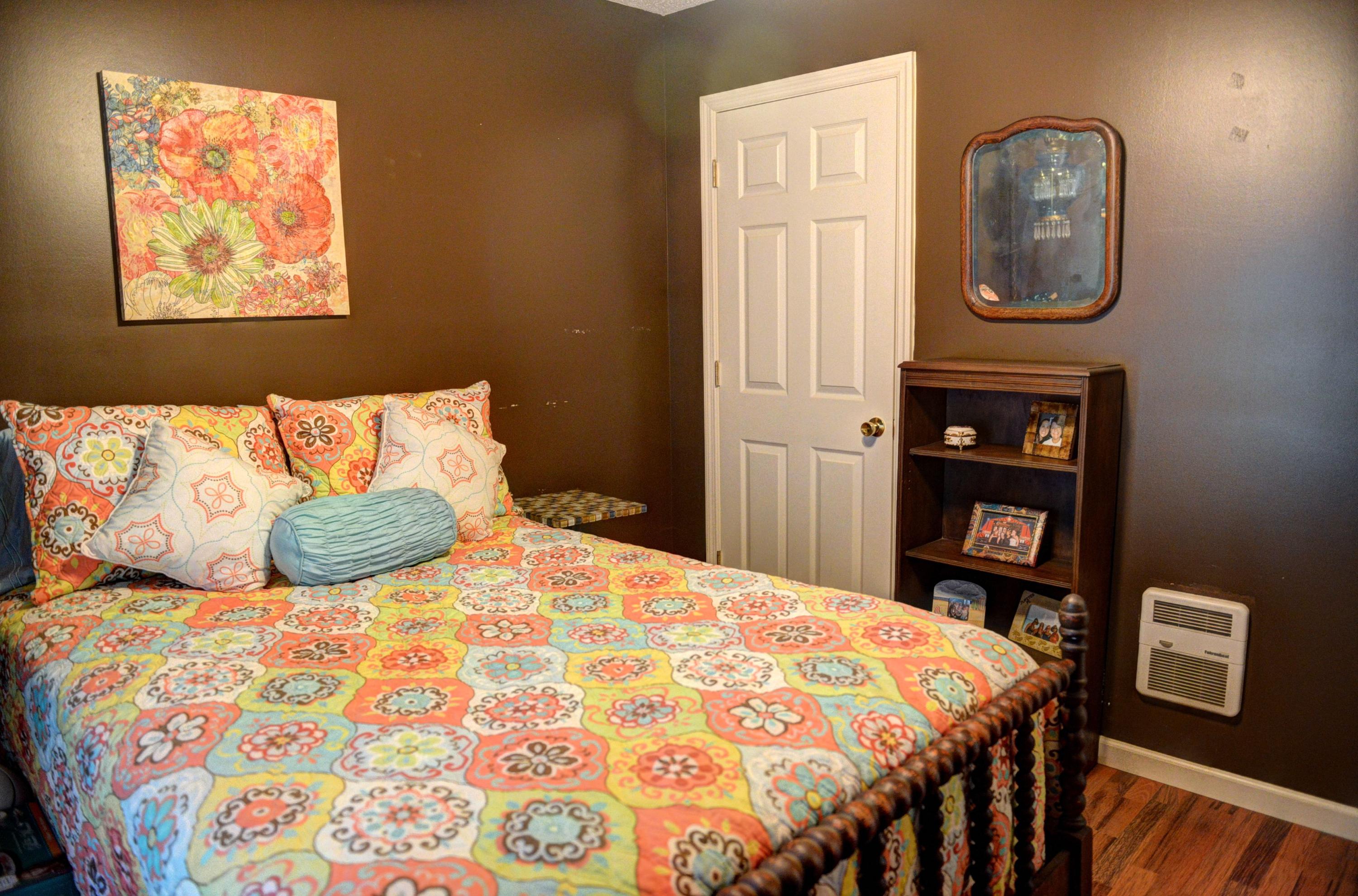 111 Williams Street Spring City, TN 37381 - Photo 14 of 17 17-111 Williams St Bedroom Two 4
