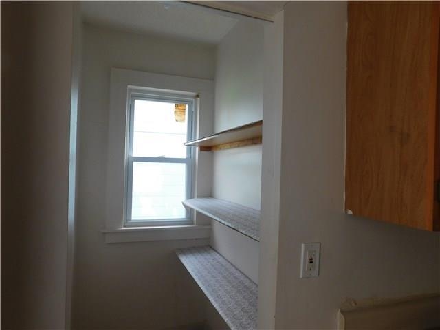 56-58 Edwin Street, Unit 2 Bridgeport, CT 06607 - Photo 6 of 9