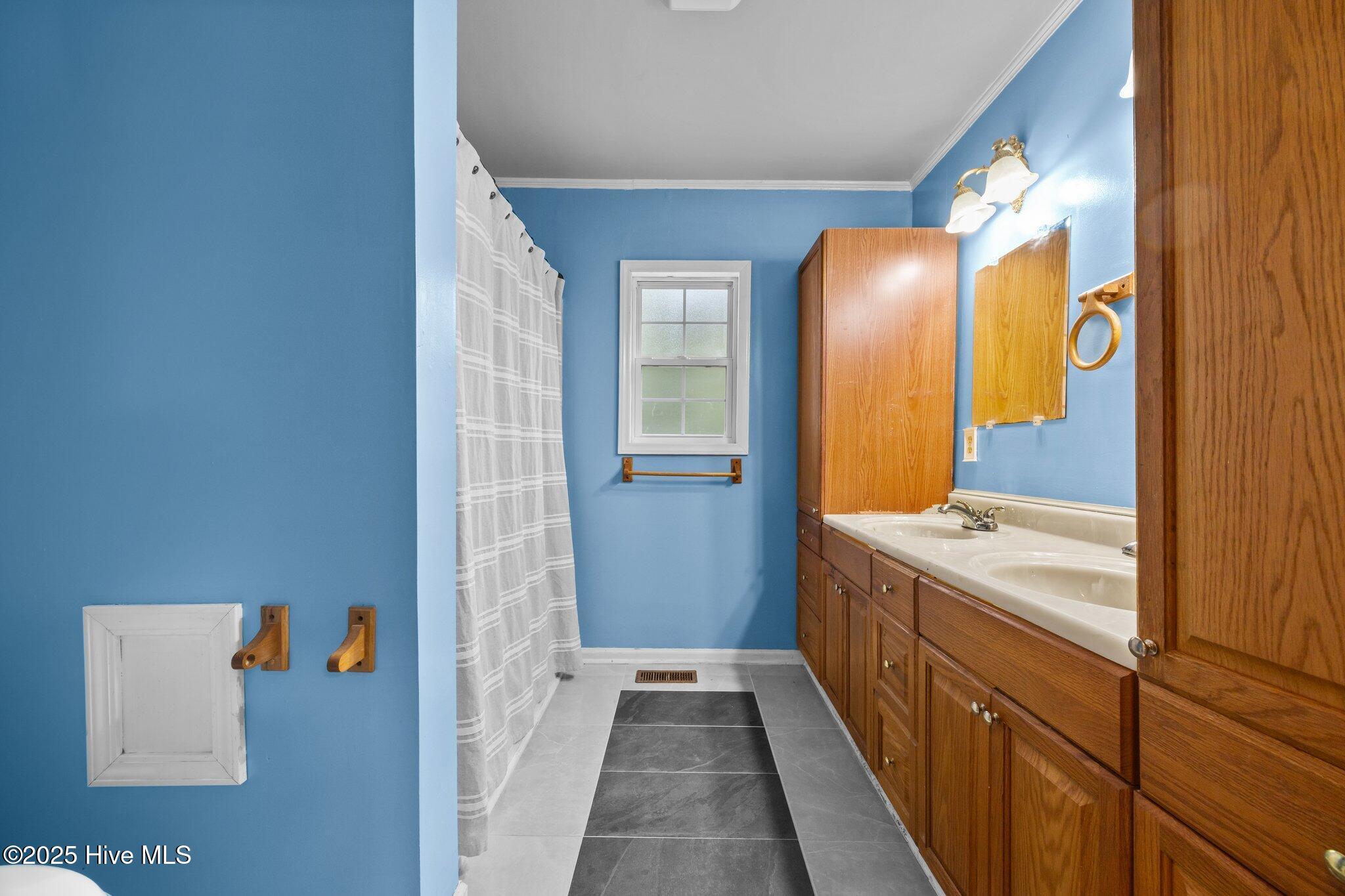 613 Maple Street Jacksonville, NC 28540 - Photo 27 of 52 37-web-or-mls-IMG_3288