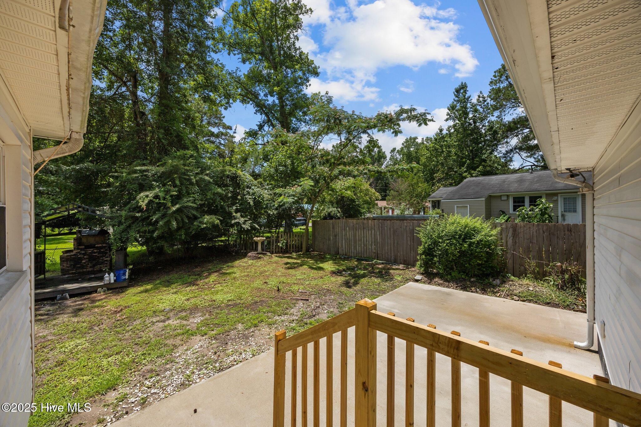 613 Maple Street Jacksonville, NC 28540 - Photo 39 of 52 13-web-or-mls-IMG_3186