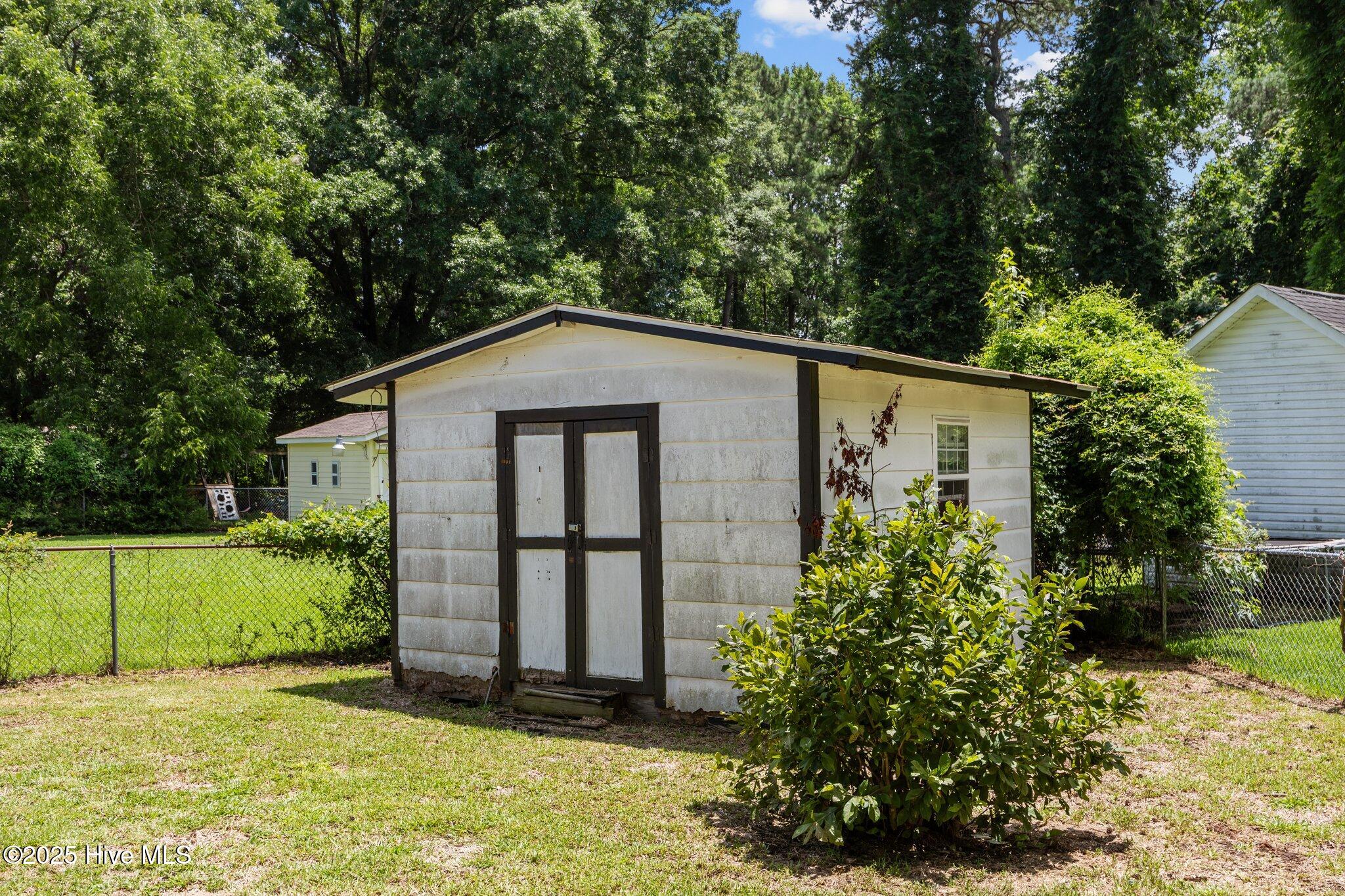 613 Maple Street Jacksonville, NC 28540 - Photo 45 of 52 19-web-or-mls-IMG_3208