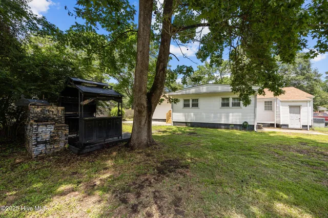 $244,900 | 613 Maple Street, Jacksonville, NC 28540