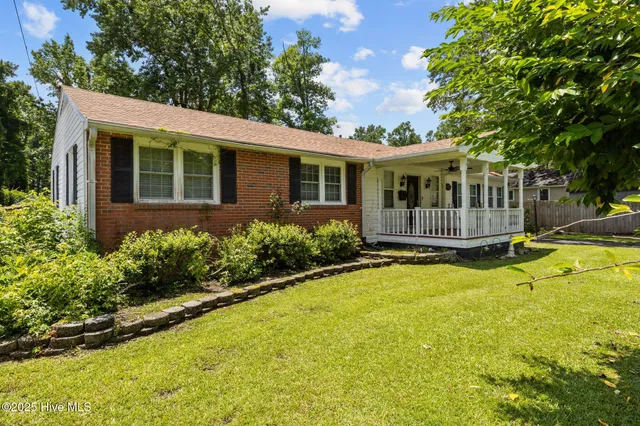 $244,900 | 613 Maple Street, Jacksonville, NC 28540