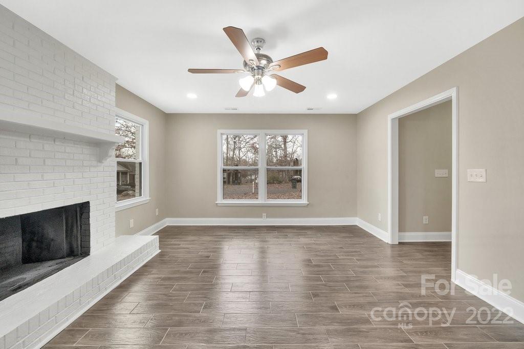 7133 Stoney Ridge Road Matthews, NC 28104 - Photo 4 of 22 Gallery Image 4