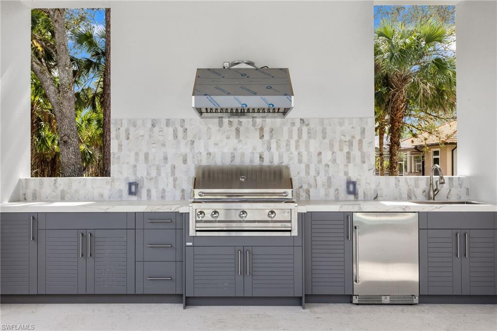 740 13th Street Northwest Naples, FL 34120 - Photo 37 of 46 Summer Kitchen