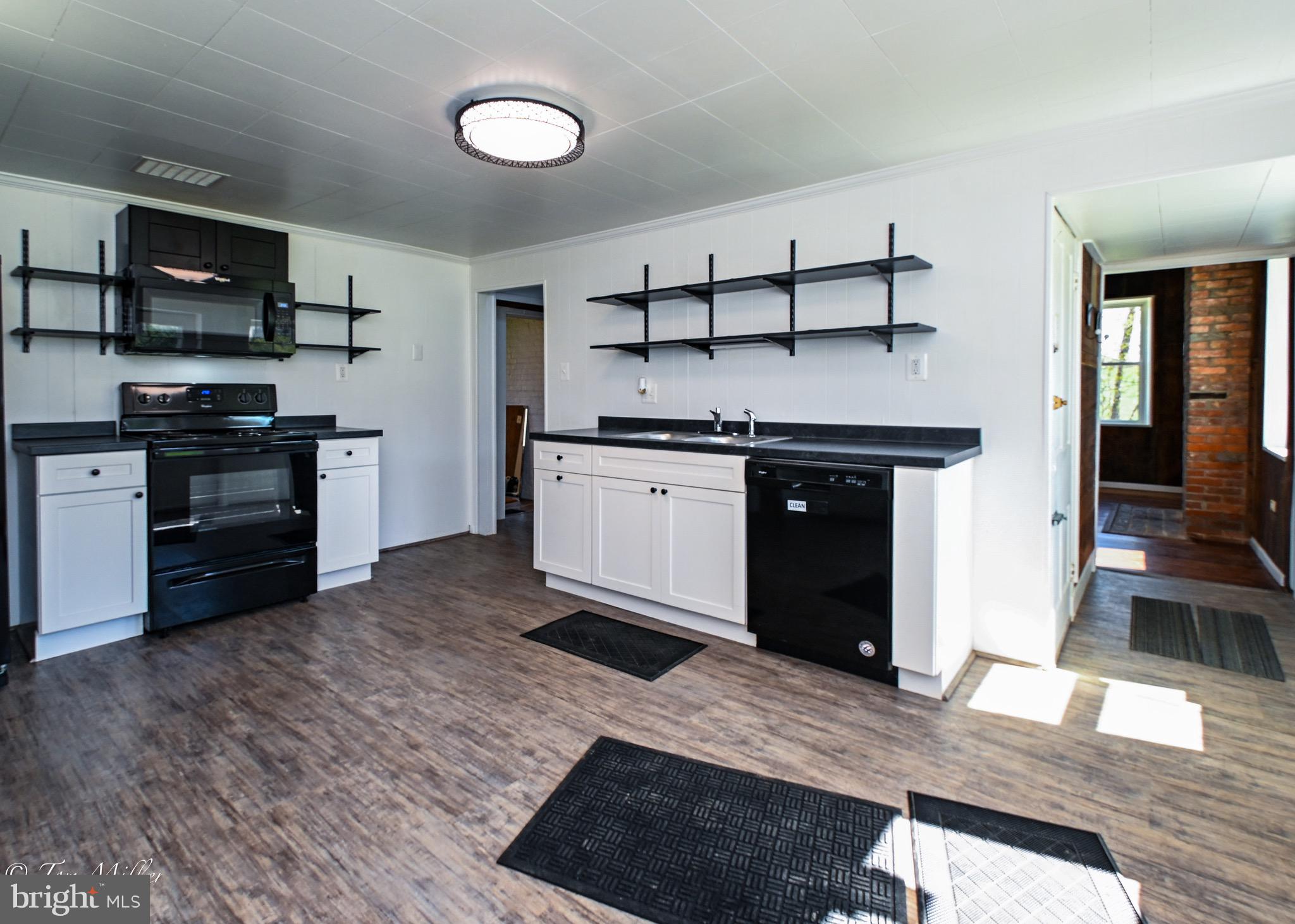 20601 Kirkwood Shop Road White Hall, MD 21161 - Photo 16 of 38 Updated Kicthen
