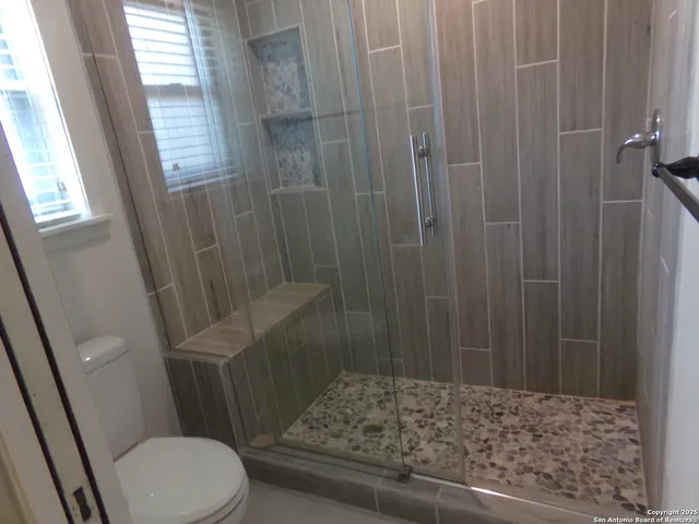 $265,000 | 615 Amistad Boulevard, Universal City, TX 78148