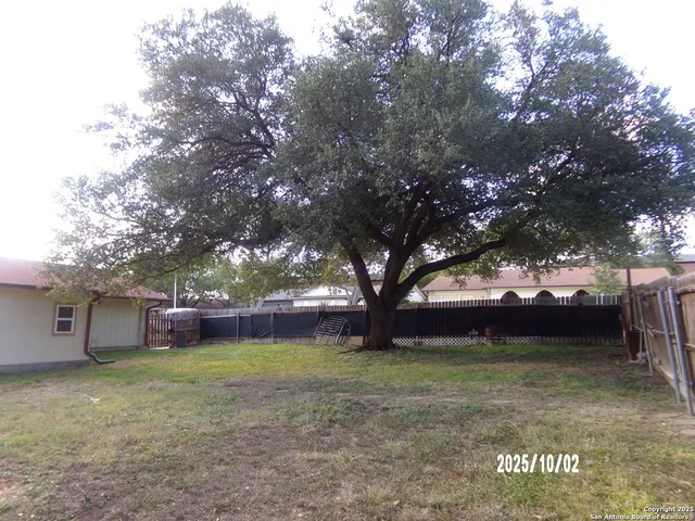 $265,000 | 615 Amistad Boulevard, Universal City, TX 78148
