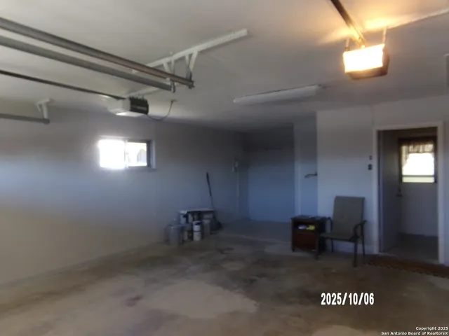 $265,000 | 615 Amistad Boulevard, Universal City, TX 78148